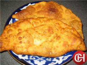 Домашние чебуреки с сыром